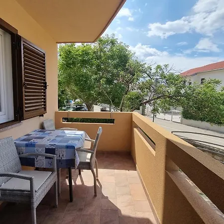 Barbalic D Gostinjska kuća 3*