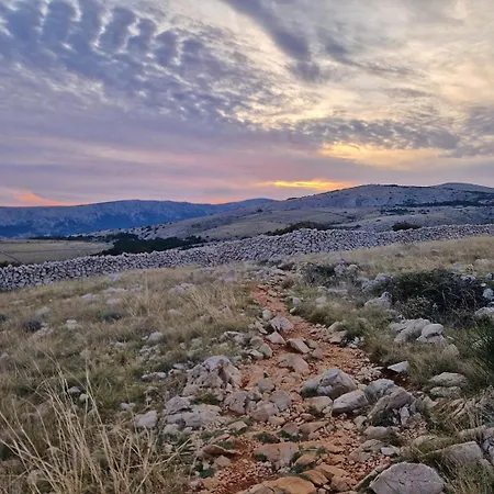 Barbalic D 3* Baška